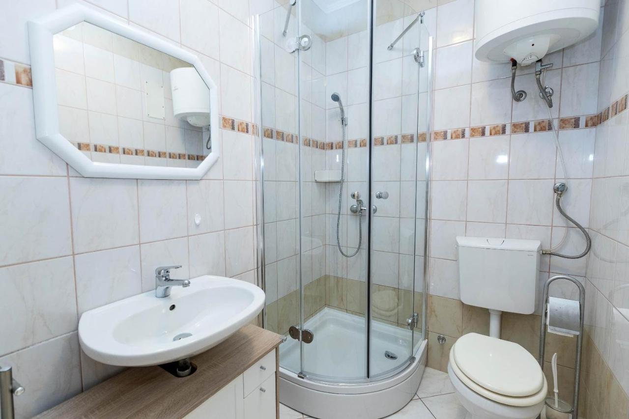 Apartments Karmen 1 Цриквеница Экстерьер фото