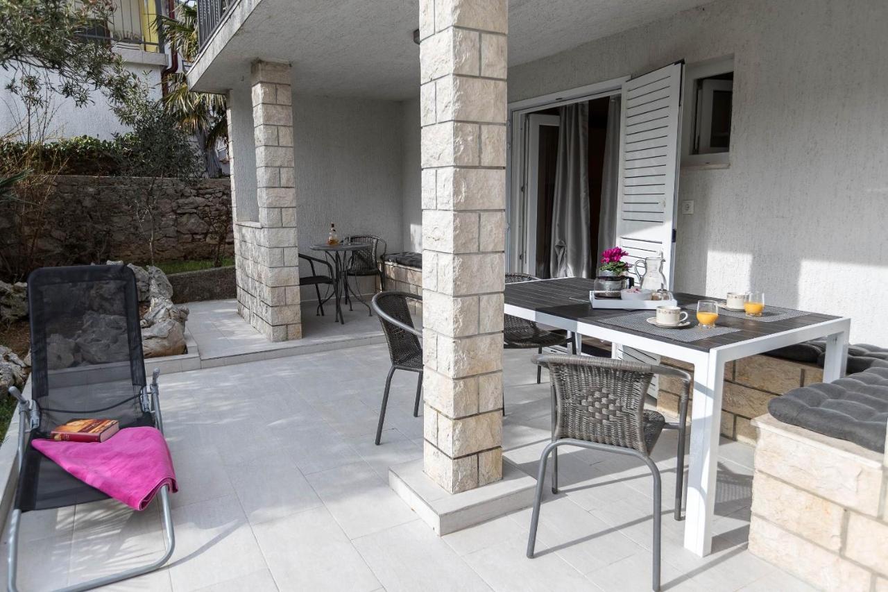 Apartments Karmen 1 Цриквеница Экстерьер фото